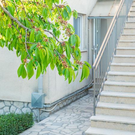 Apartmani Cimerman Veglia Exterior foto