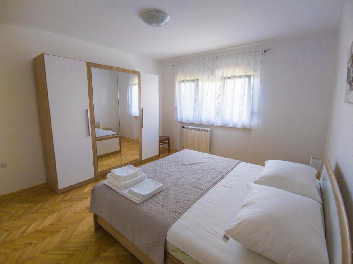 Apartmani Cimerman Veglia Exterior foto